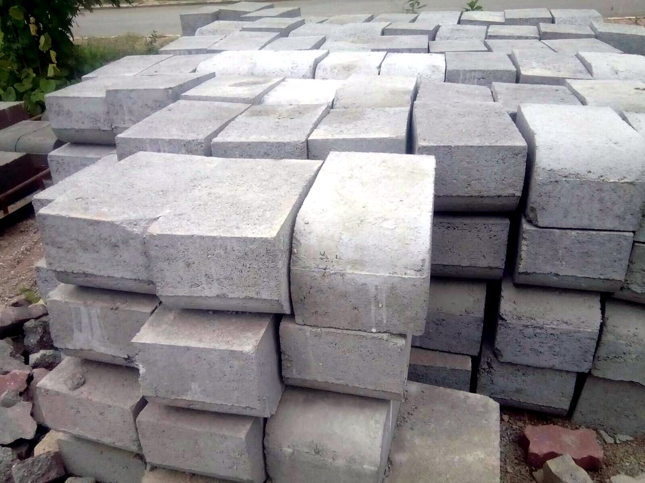 Heavy precast kerb blocks cast onsite at NTPC Sipat